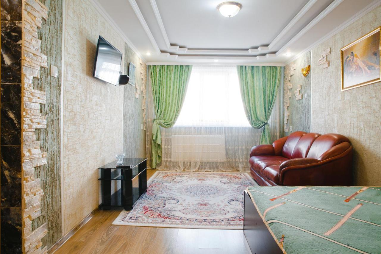 דירות פטרופבלובסק Daily rent flats מראה חיצוני תמונה